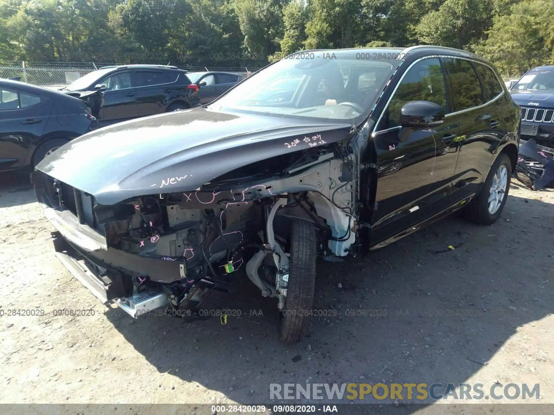 2 Фотография поврежденного автомобиля YV4102RK4L1421154 VOLVO XC60 2020