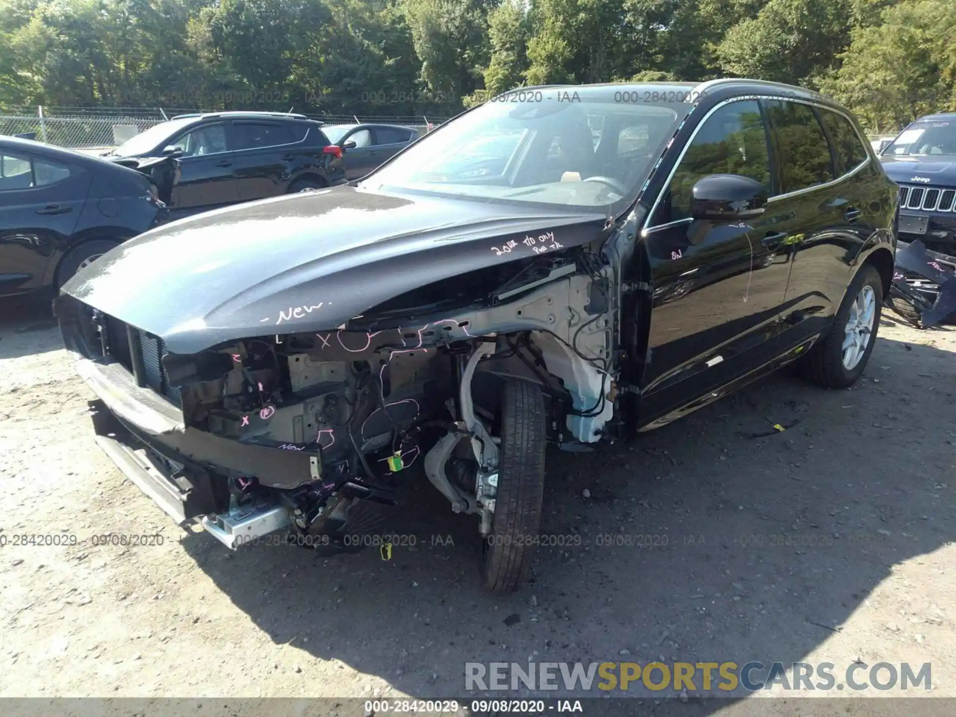 2 Photograph of a damaged car YV4102RK4L1421154 VOLVO XC60 2020