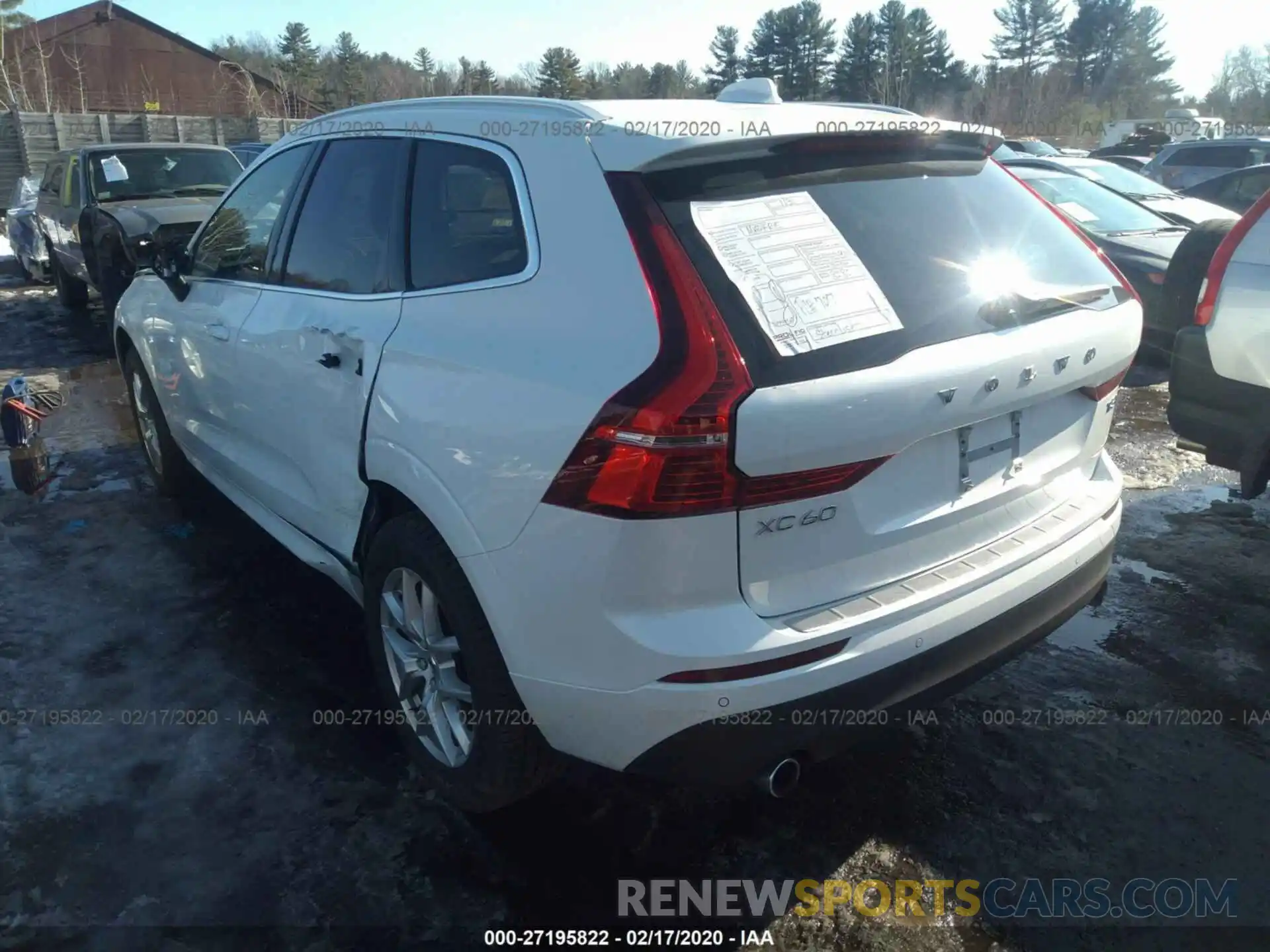 3 Photograph of a damaged car YV4102RK4L1431473 VOLVO XC60 2020