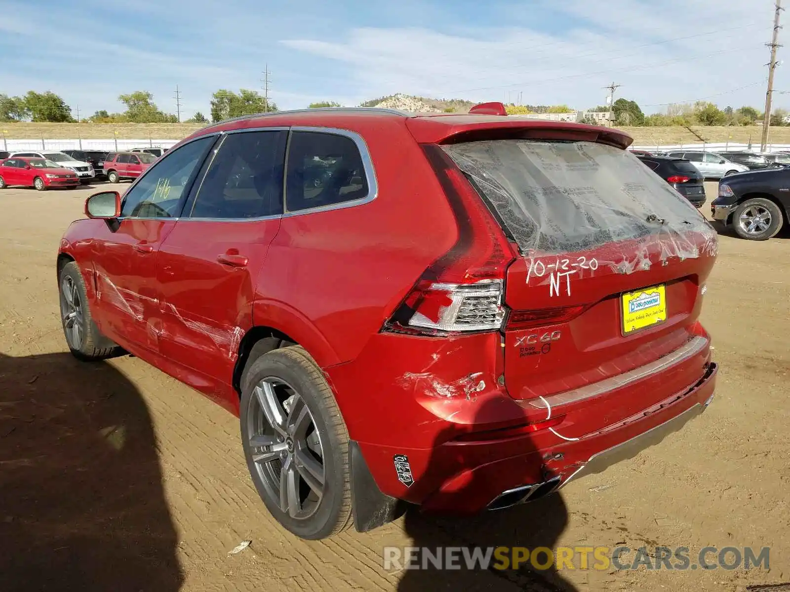 3 Photograph of a damaged car YV4102RK4L1525756 VOLVO XC60 2020