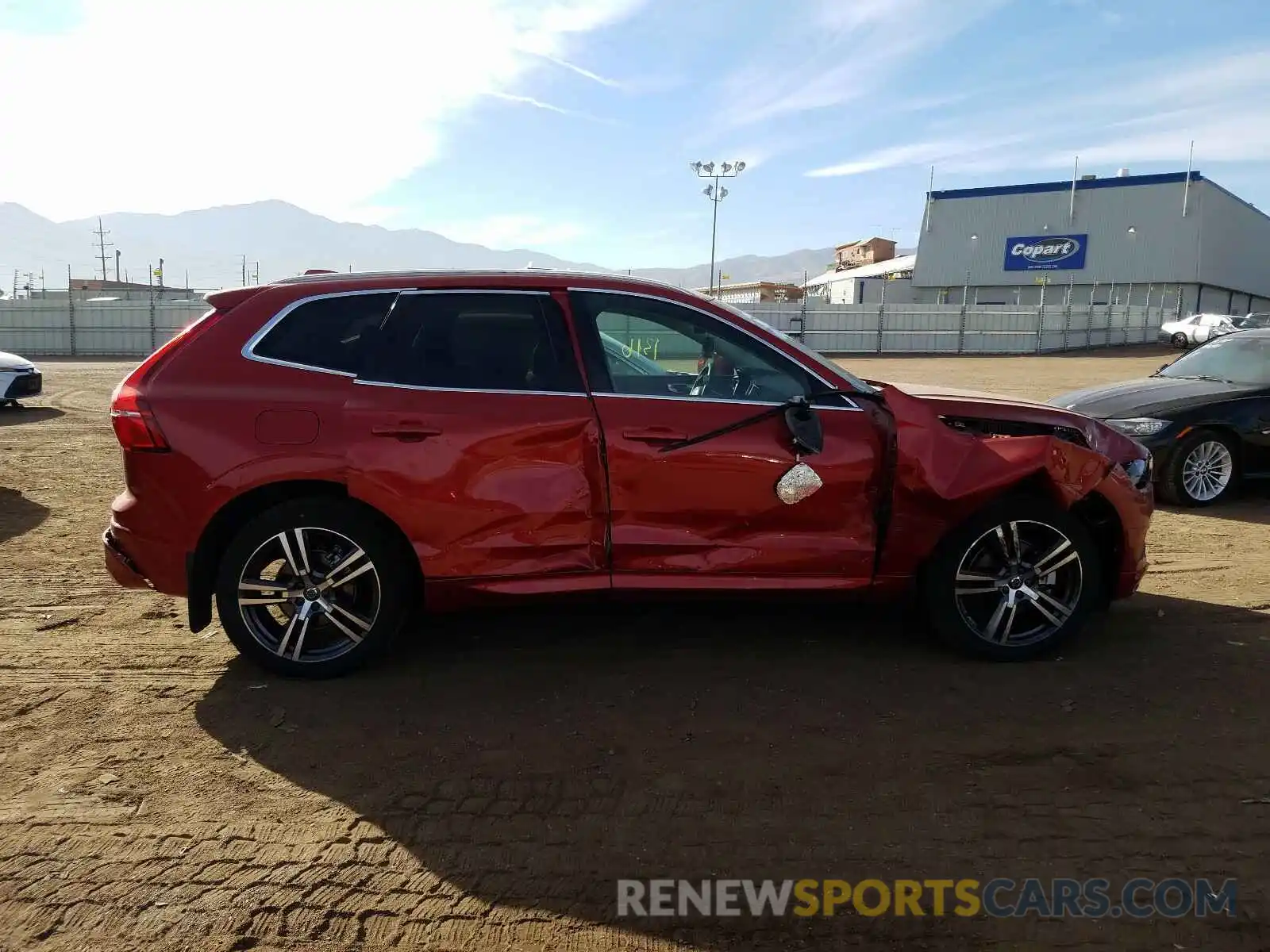 9 Photograph of a damaged car YV4102RK4L1525756 VOLVO XC60 2020