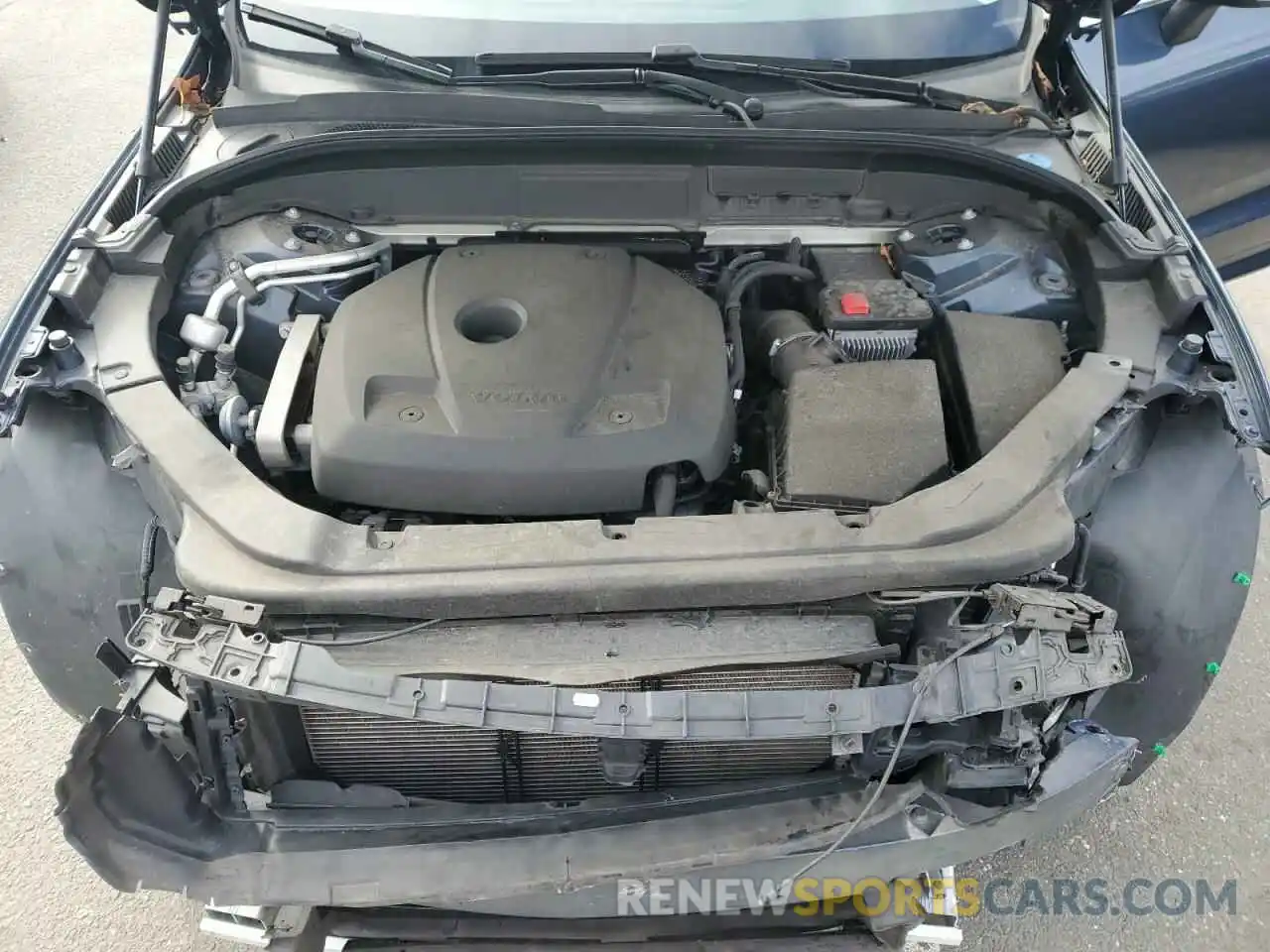 12 Photograph of a damaged car YV4102RK5L1411555 VOLVO XC60 2020