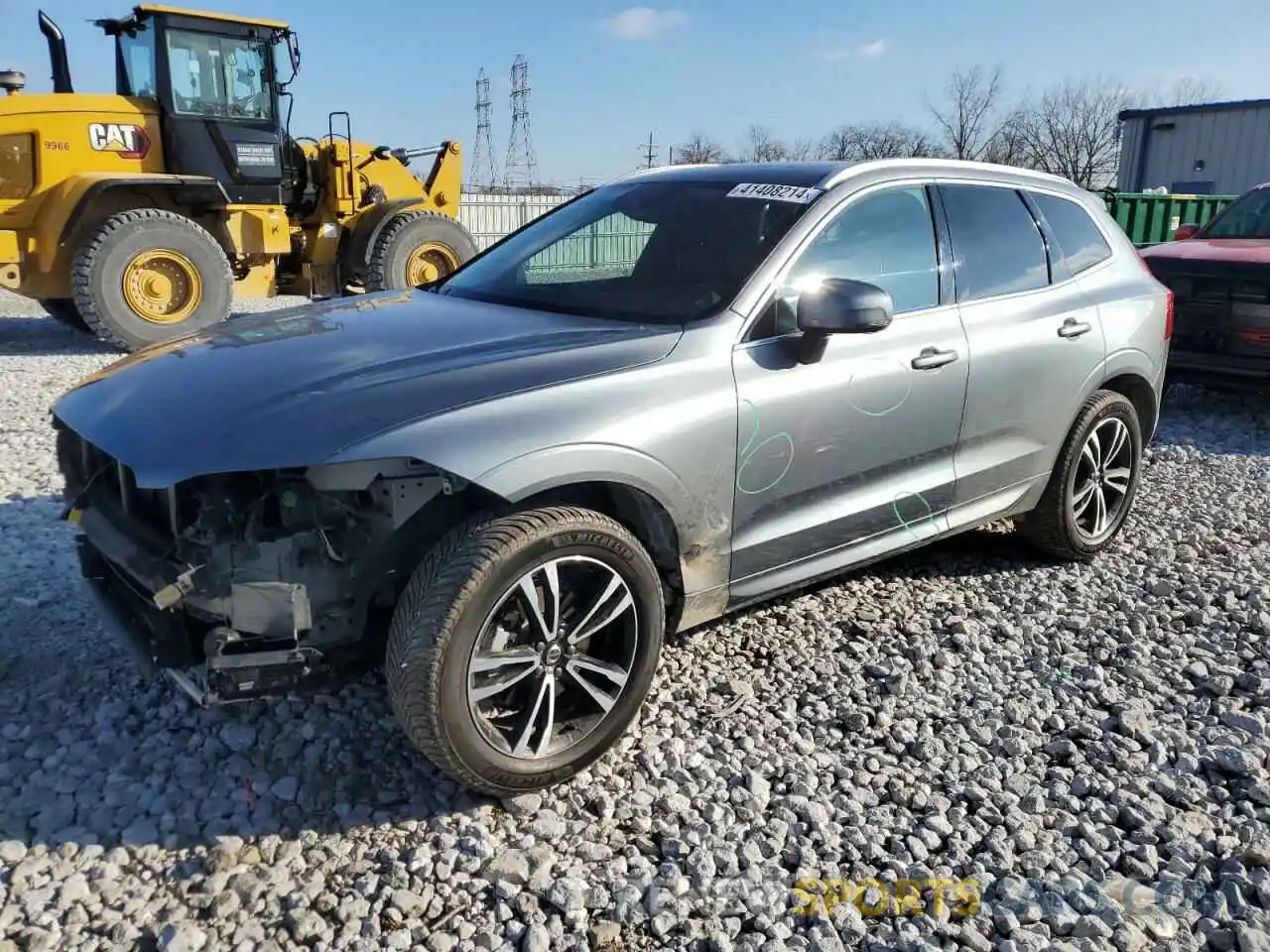 1 Photograph of a damaged car YV4102RK5L1598327 VOLVO XC60 2020