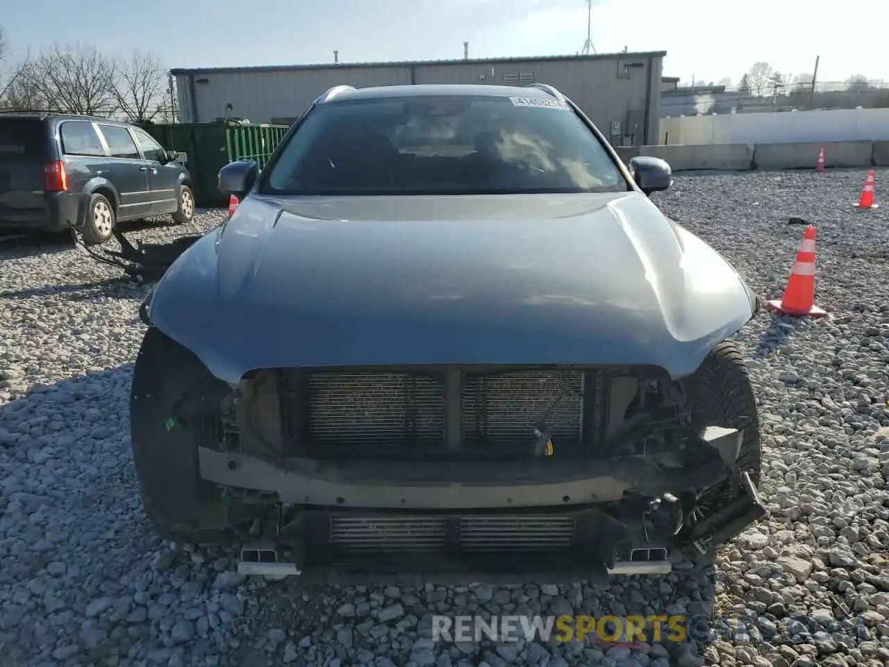 5 Photograph of a damaged car YV4102RK5L1598327 VOLVO XC60 2020