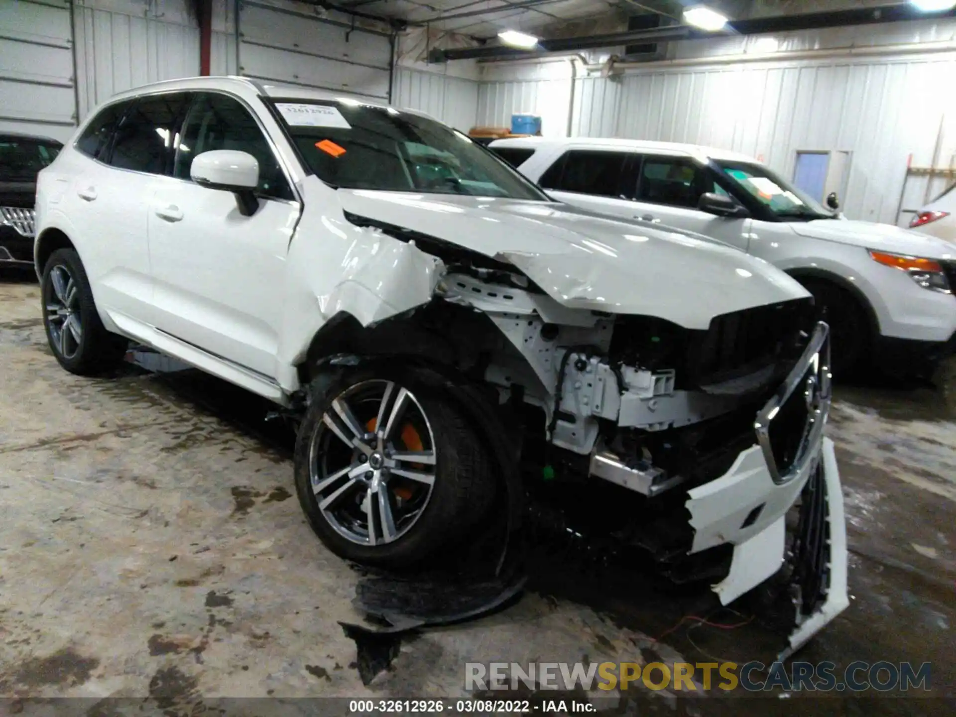 1 Photograph of a damaged car YV4102RK5L1610640 VOLVO XC60 2020