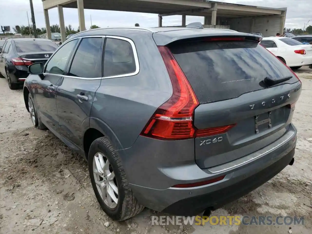 3 Photograph of a damaged car YV4102RK6L1440515 VOLVO XC60 2020