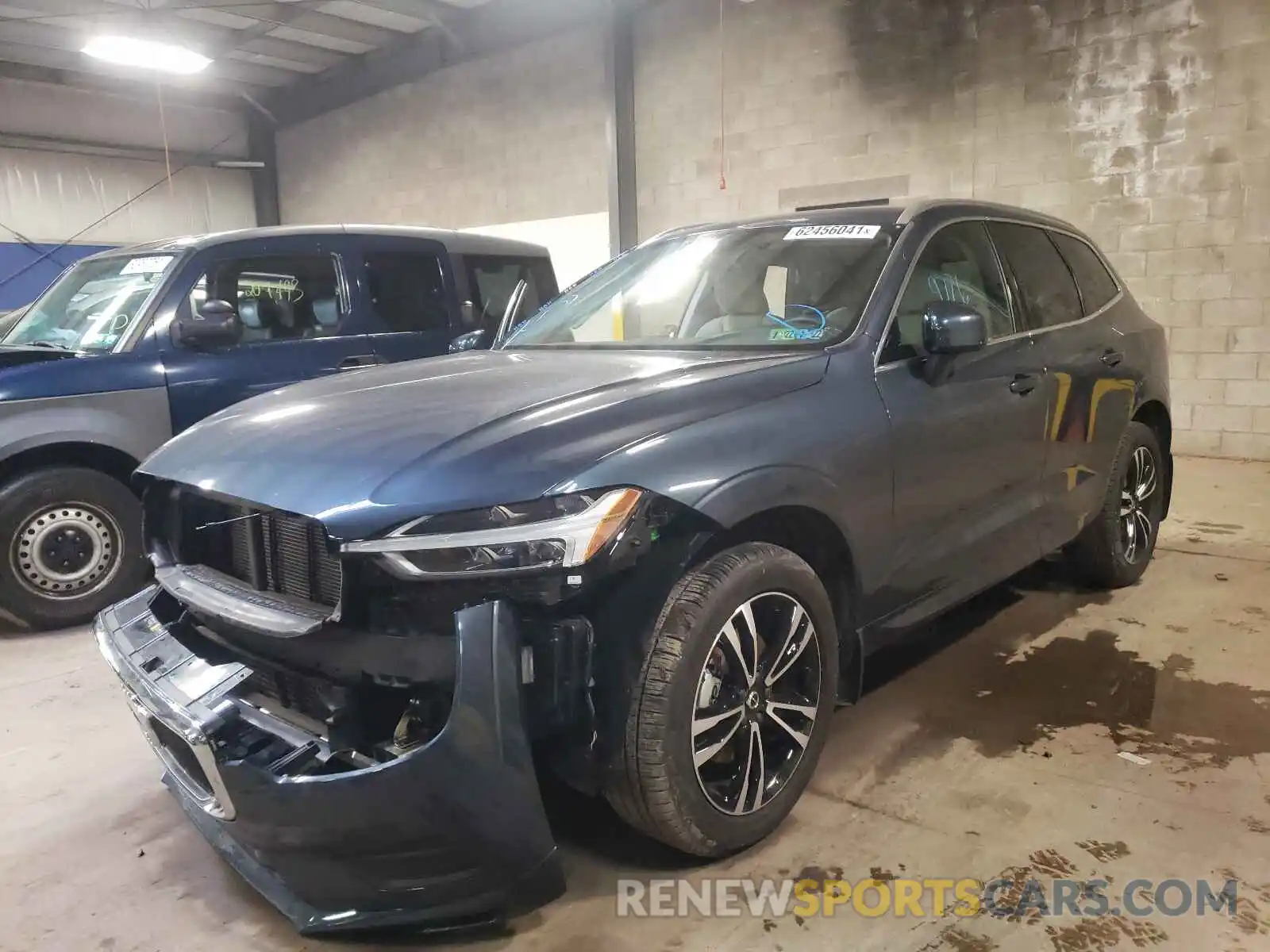 2 Photograph of a damaged car YV4102RK6L1589619 VOLVO XC60 2020