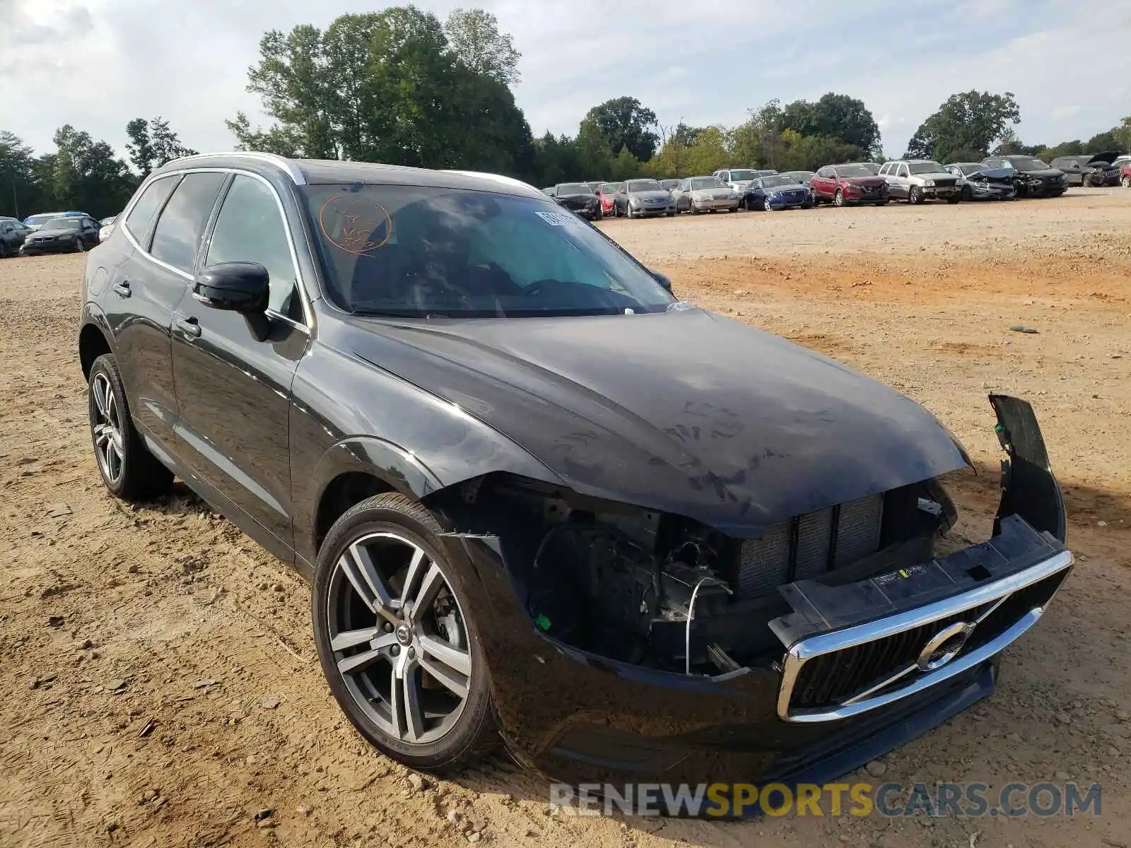 1 Photograph of a damaged car YV4102RK7L1415686 VOLVO XC60 2020