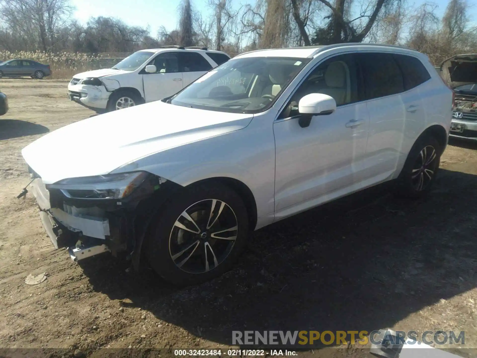 2 Photograph of a damaged car YV4102RK7L1534953 VOLVO XC60 2020