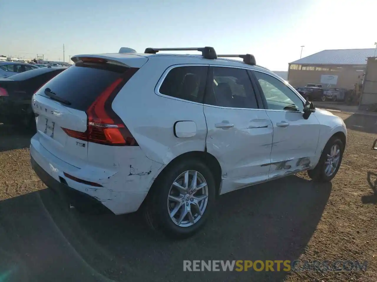 4 Photograph of a damaged car YV4102RK8L1483527 VOLVO XC60 2020