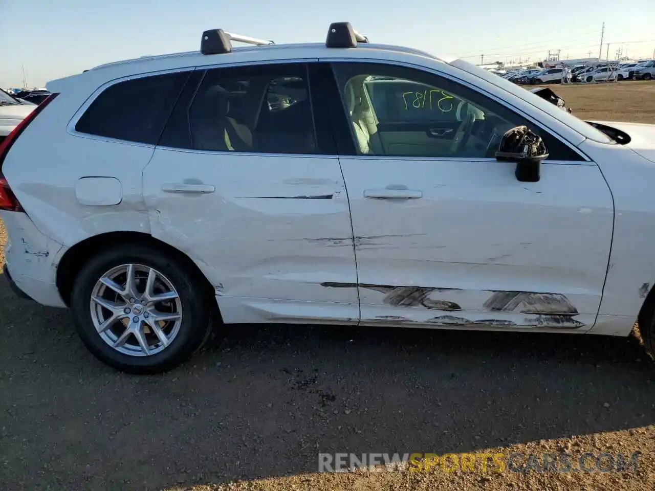 9 Photograph of a damaged car YV4102RK8L1483527 VOLVO XC60 2020