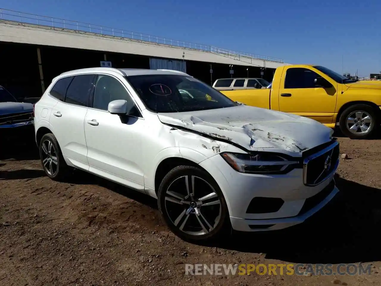 1 Photograph of a damaged car YV4102RK9L1417715 VOLVO XC60 2020