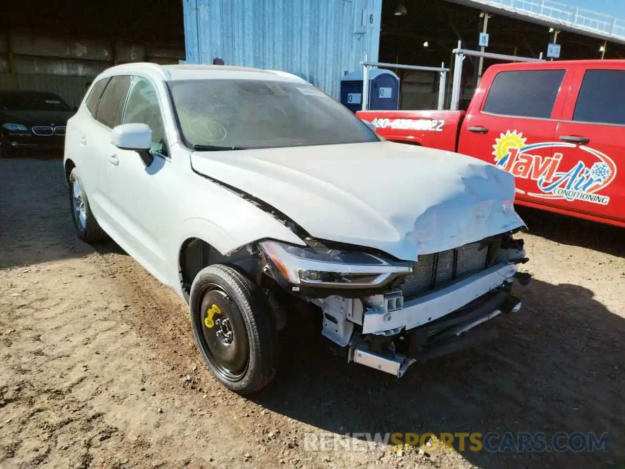 1 Photograph of a damaged car YV4102RKL01599093 VOLVO XC60 2020