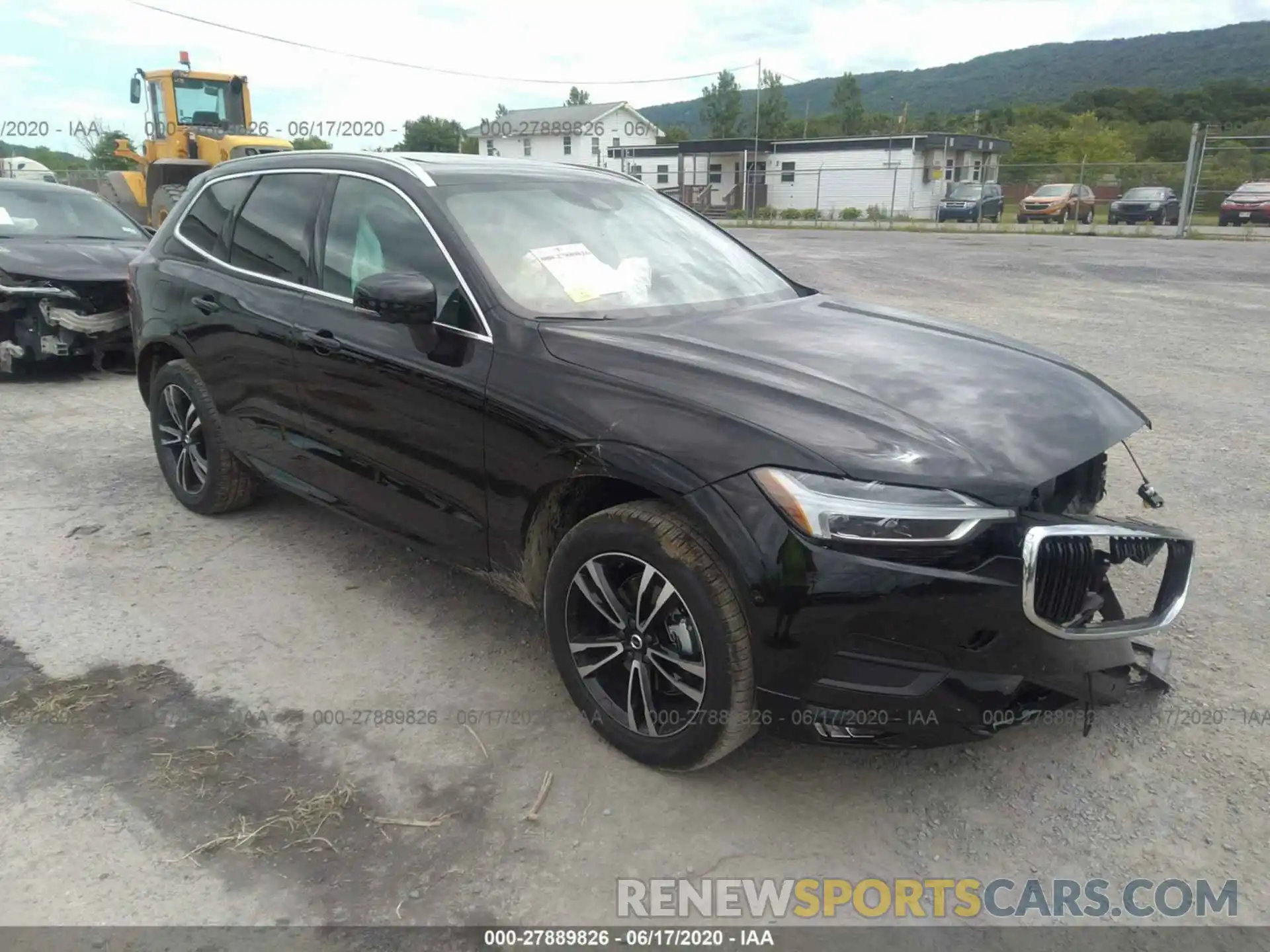 1 Photograph of a damaged car YV4102RKXL1534946 VOLVO XC60 2020