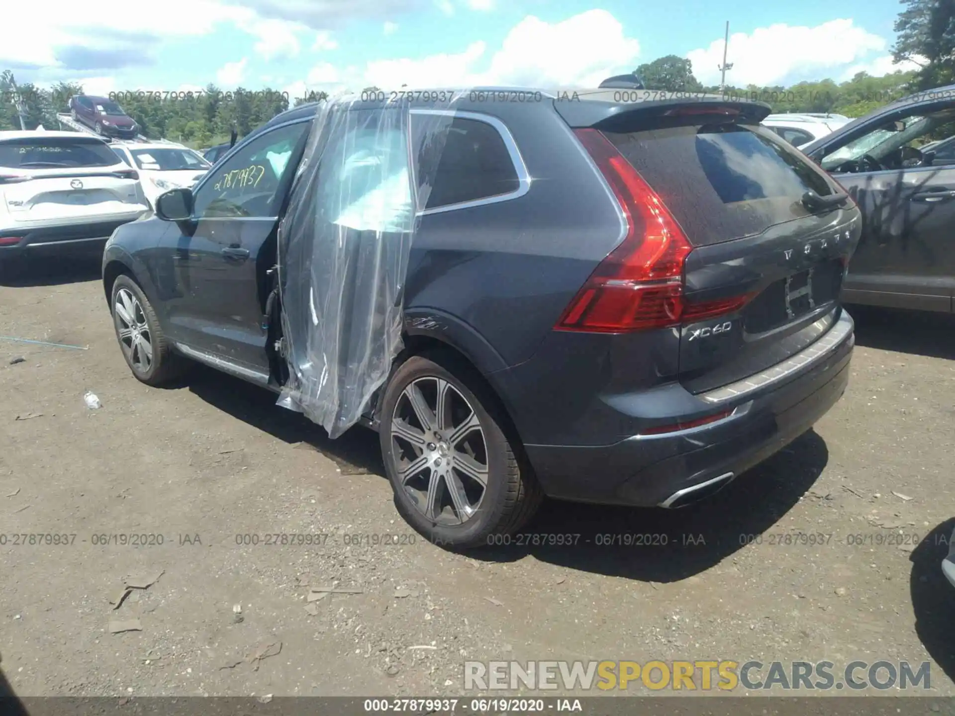 6 Photograph of a damaged car YV4102RL0L1436100 VOLVO XC60 2020