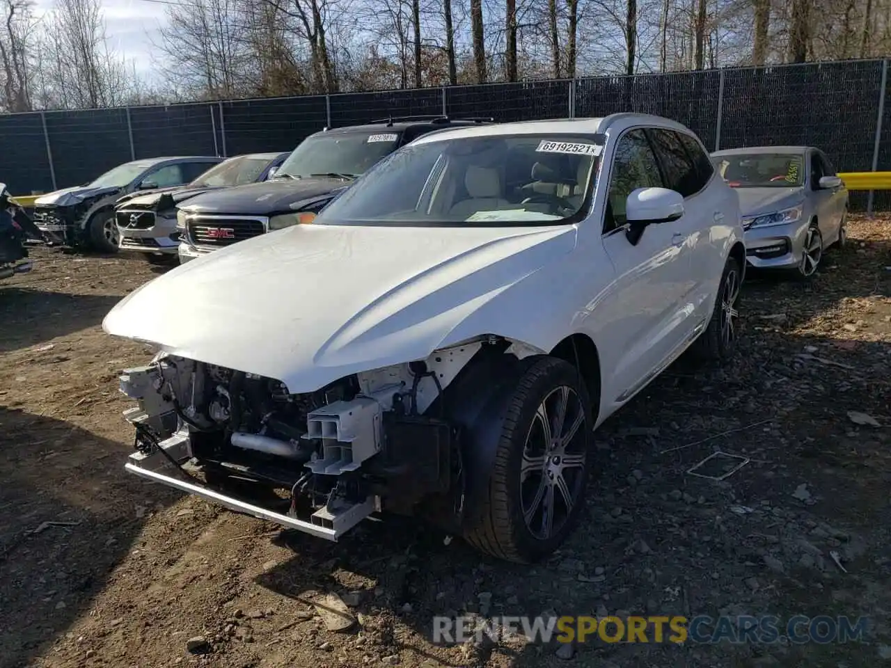 2 Photograph of a damaged car YV4102RL0L1565356 VOLVO XC60 2020