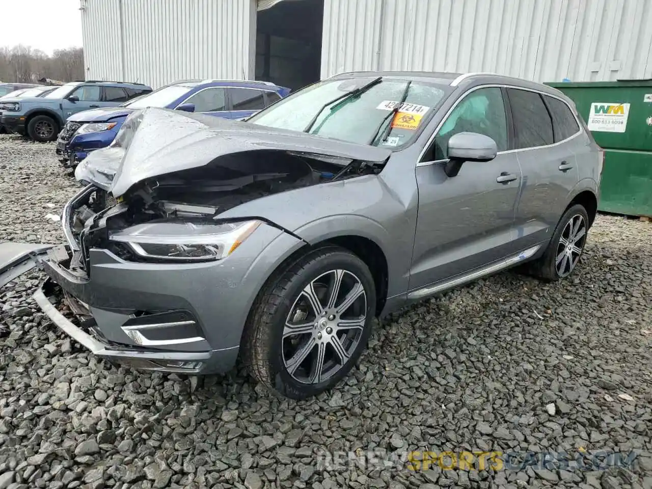 1 Photograph of a damaged car YV4102RL4L1560614 VOLVO XC60 2020