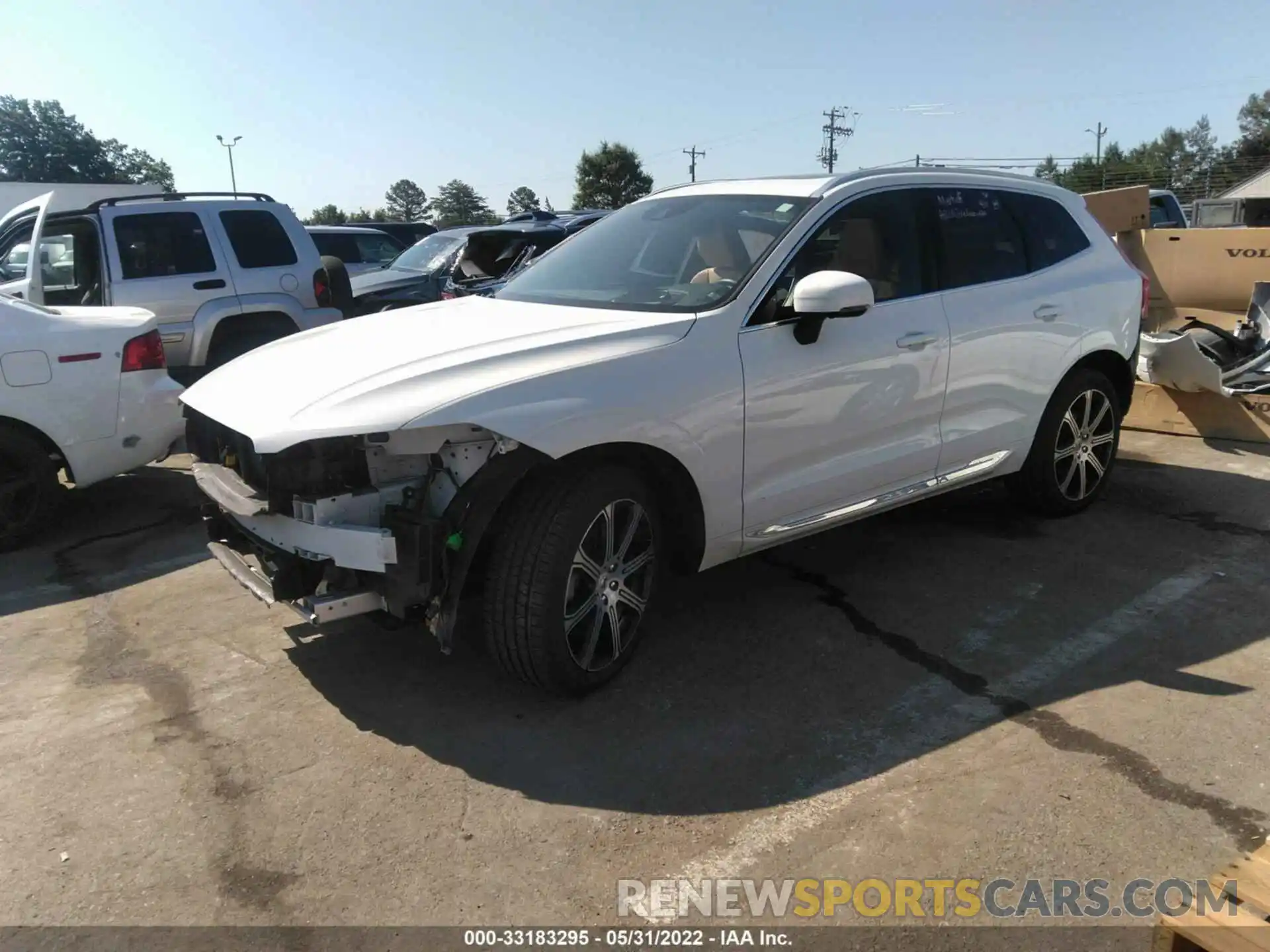 2 Photograph of a damaged car YV4102RL5L1545183 VOLVO XC60 2020