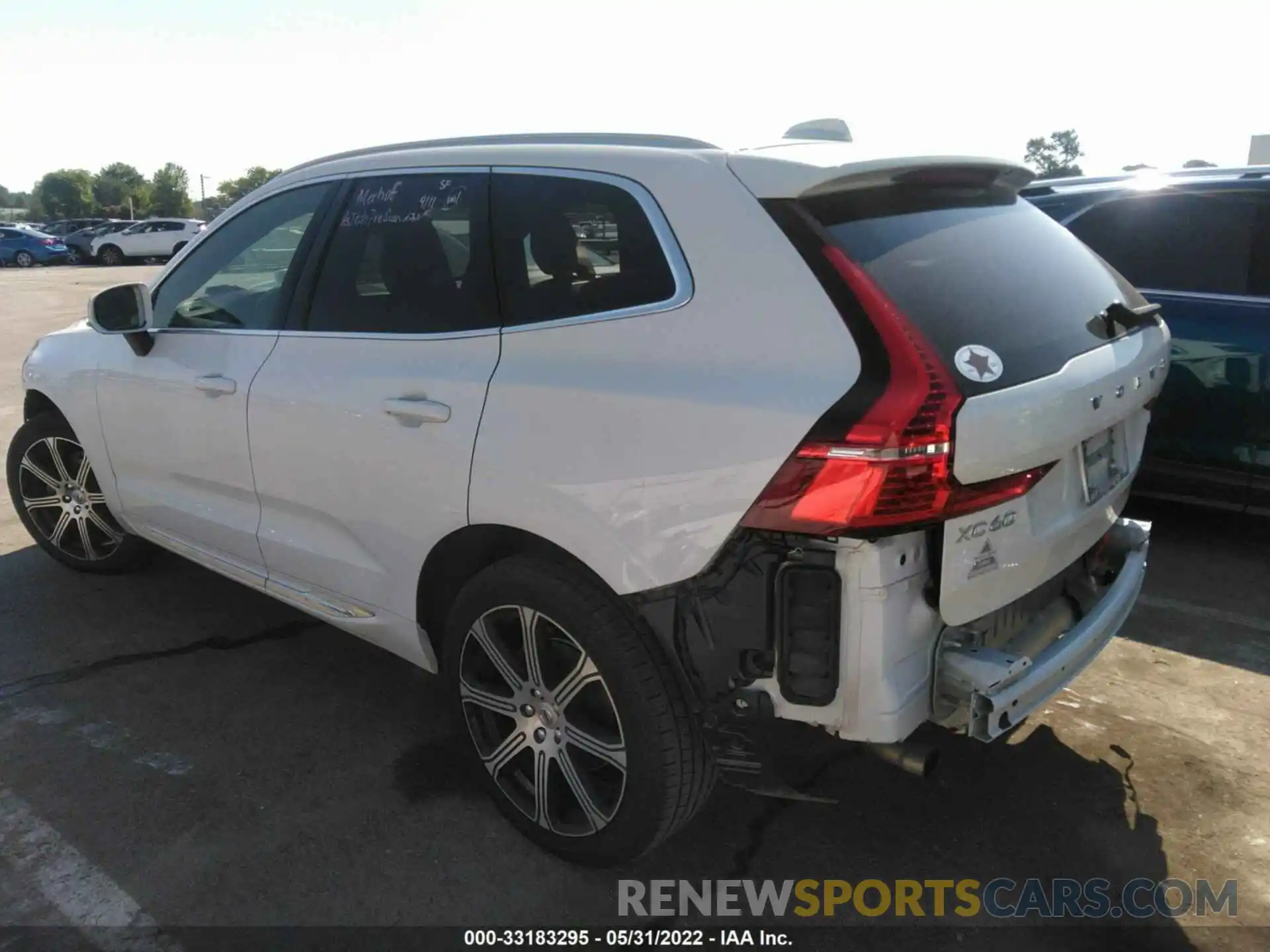 3 Photograph of a damaged car YV4102RL5L1545183 VOLVO XC60 2020