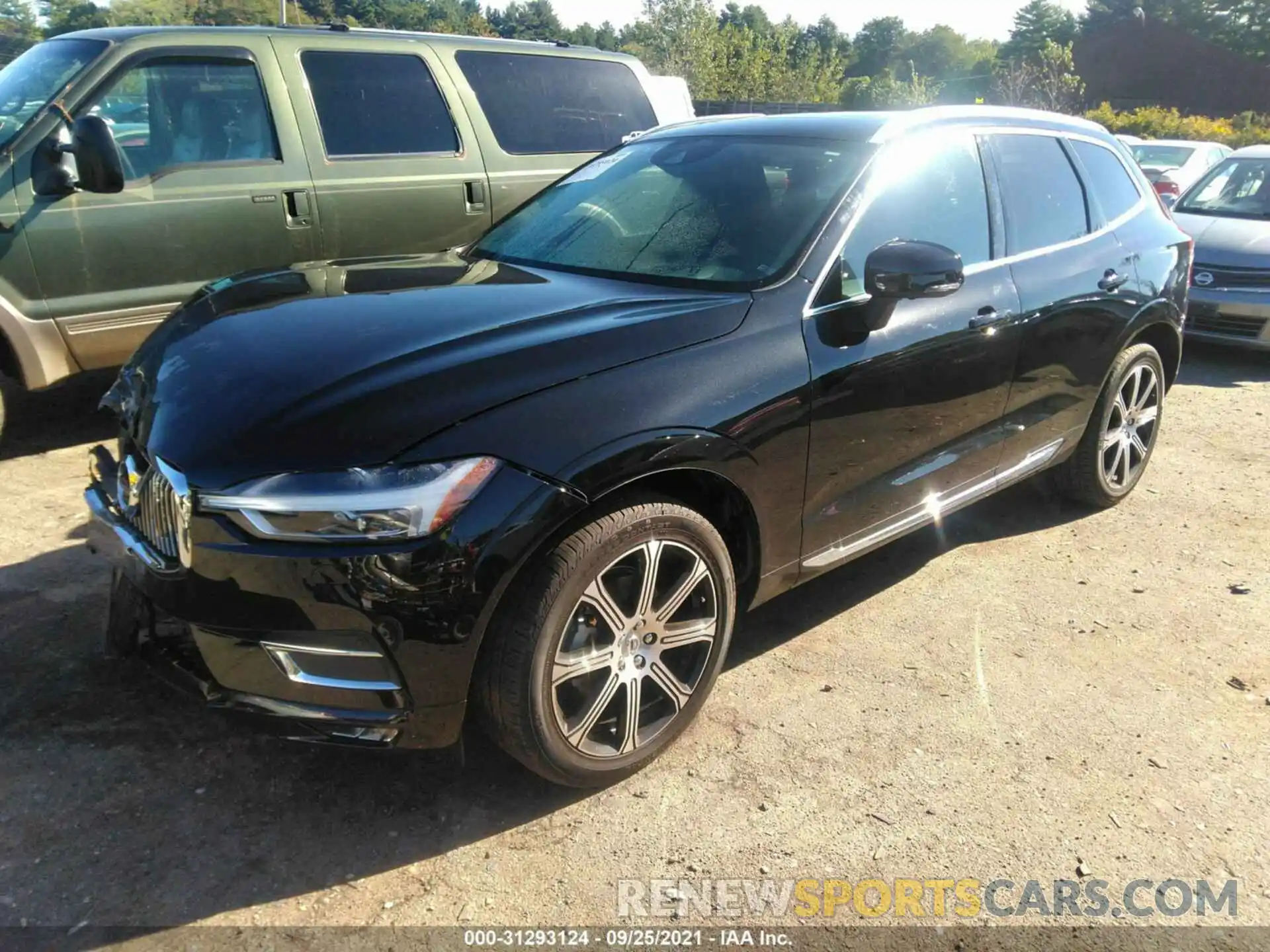 2 Photograph of a damaged car YV4102RL5L1560590 VOLVO XC60 2020