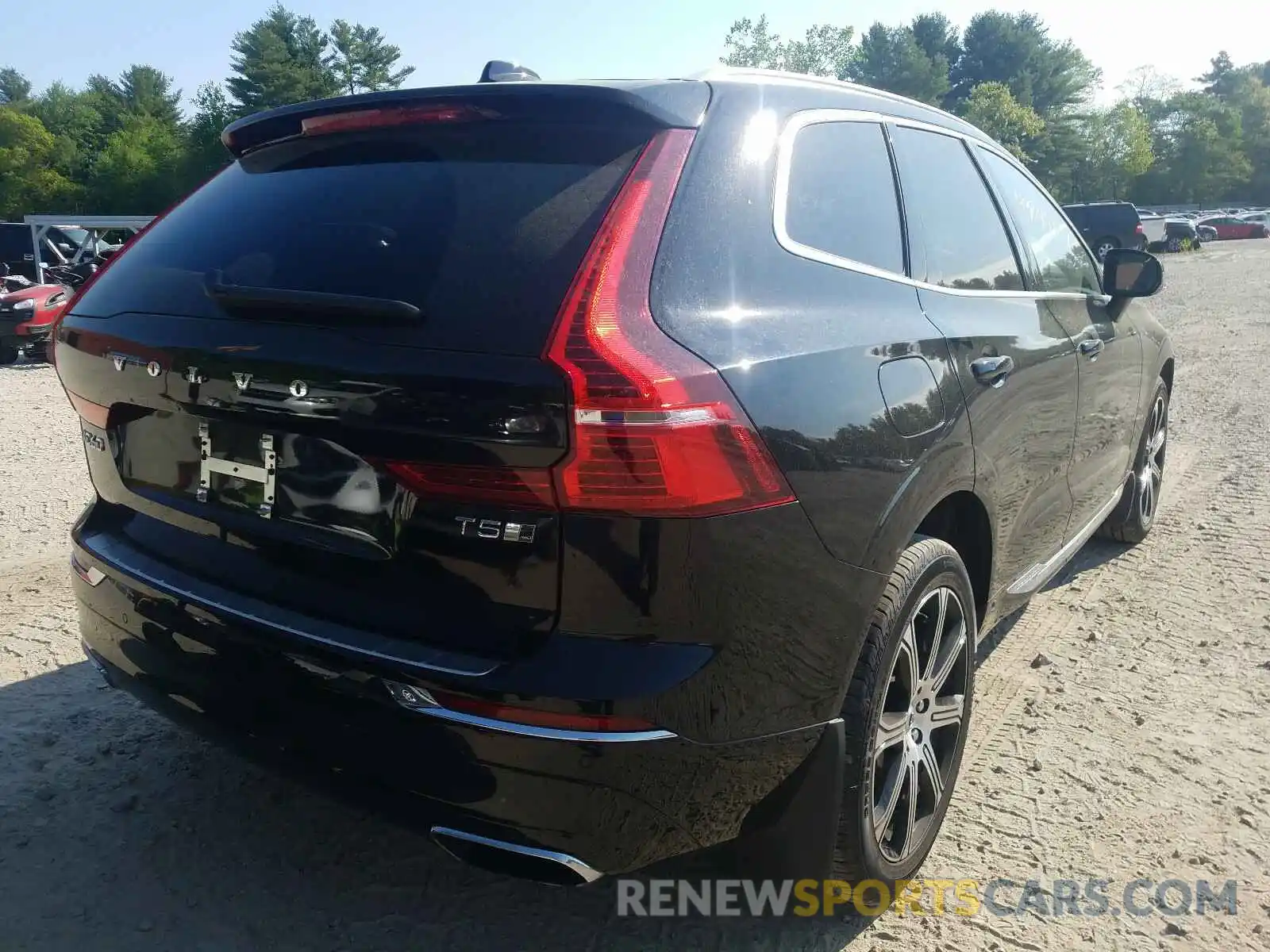 4 Photograph of a damaged car YV4102RL5L1598160 VOLVO XC60 2020