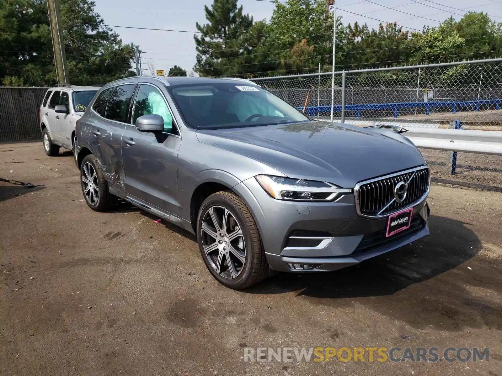 1 Photograph of a damaged car YV4102RL6L1495880 VOLVO XC60 2020