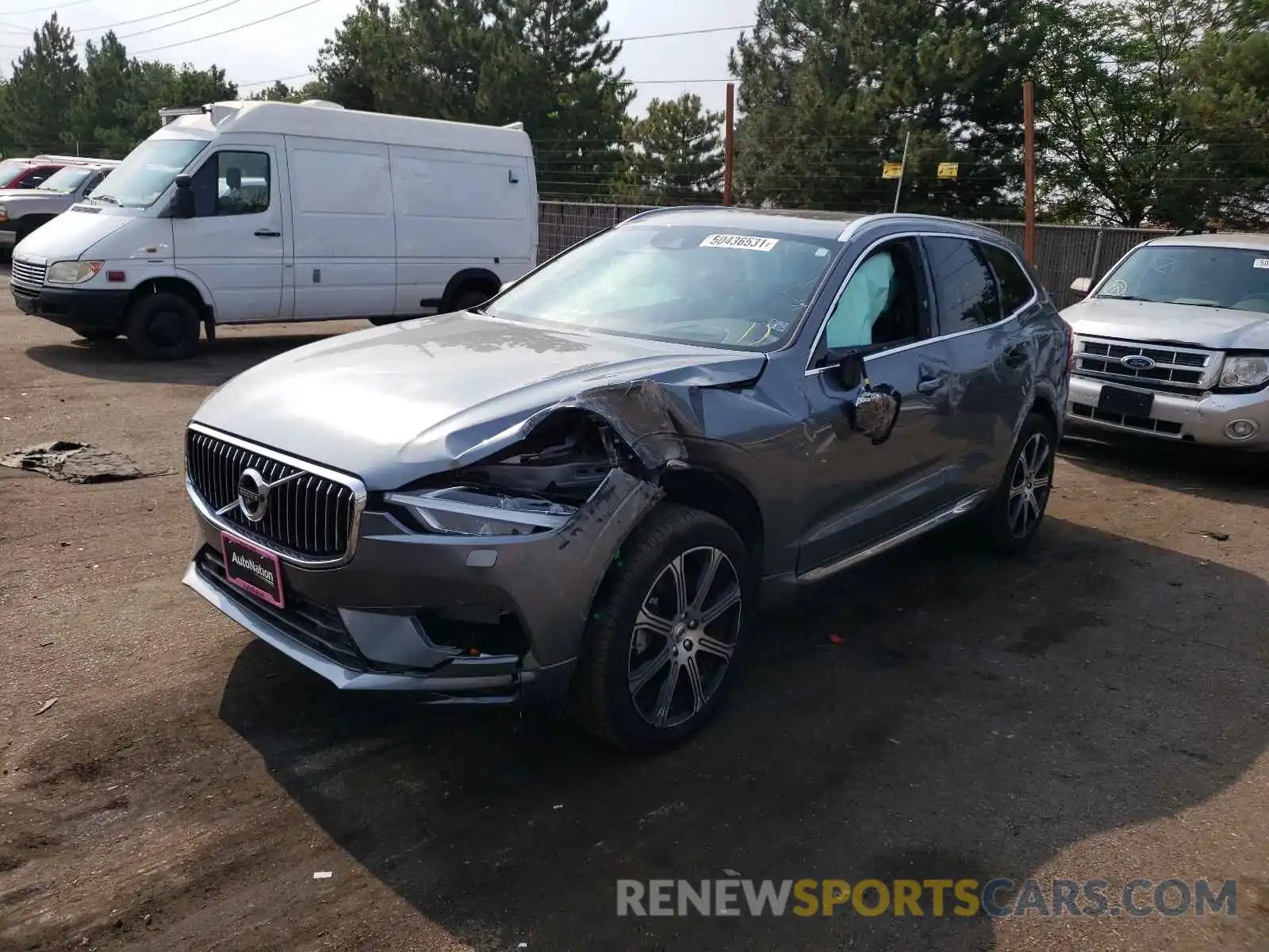 2 Photograph of a damaged car YV4102RL6L1495880 VOLVO XC60 2020