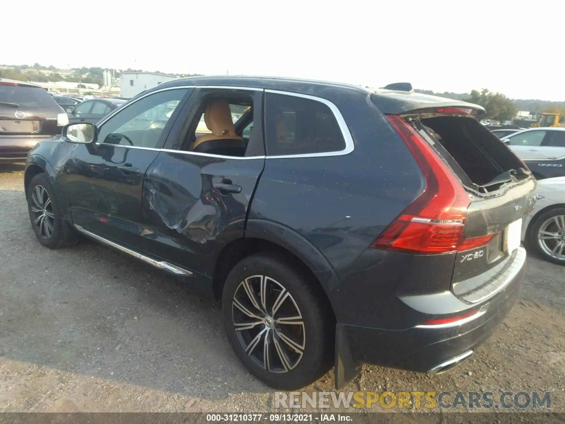 3 Photograph of a damaged car YV4102RL7L1411100 VOLVO XC60 2020