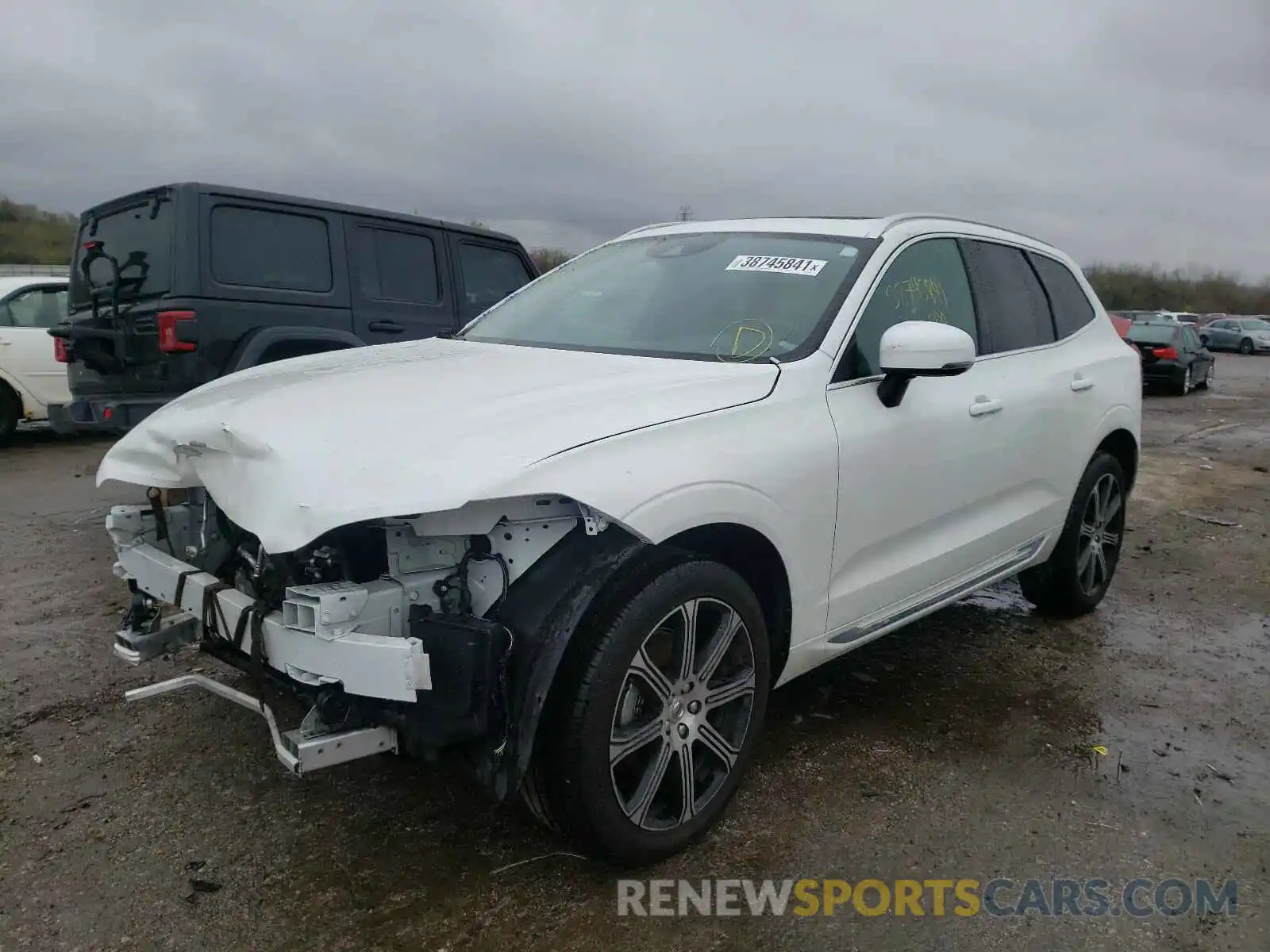 2 Photograph of a damaged car YV4102RL8L1589744 VOLVO XC60 2020