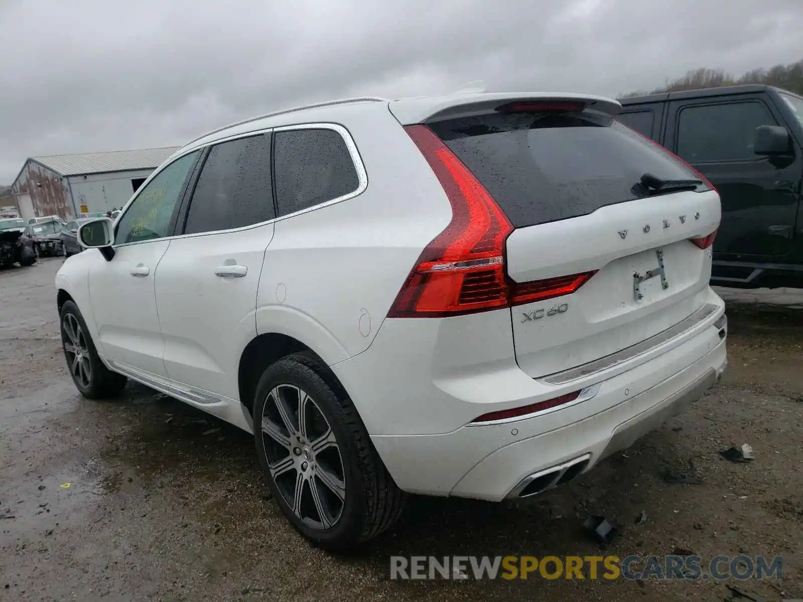 3 Photograph of a damaged car YV4102RL8L1589744 VOLVO XC60 2020