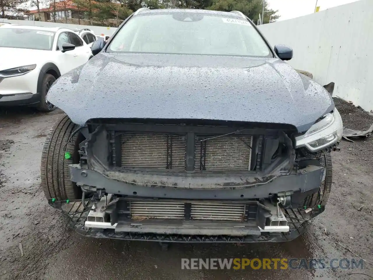 5 Photograph of a damaged car YV4102RLXL1513085 VOLVO XC60 2020