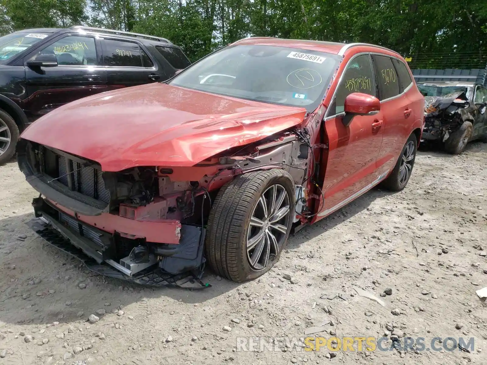 2 Photograph of a damaged car YV4102RLXL1555451 VOLVO XC60 2020