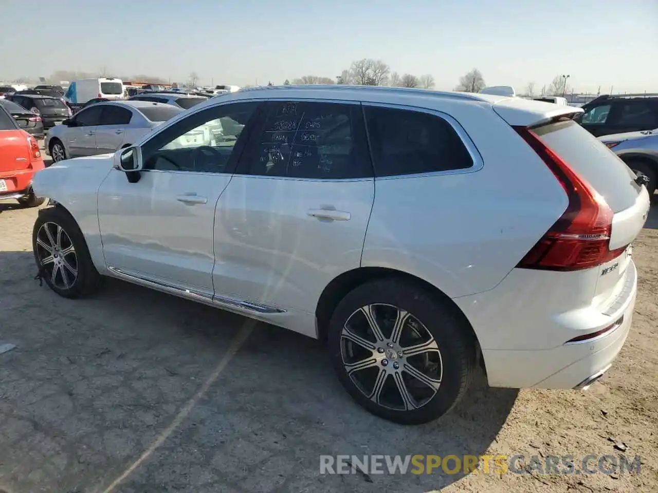 2 Photograph of a damaged car YV4102RLXL1570421 VOLVO XC60 2020