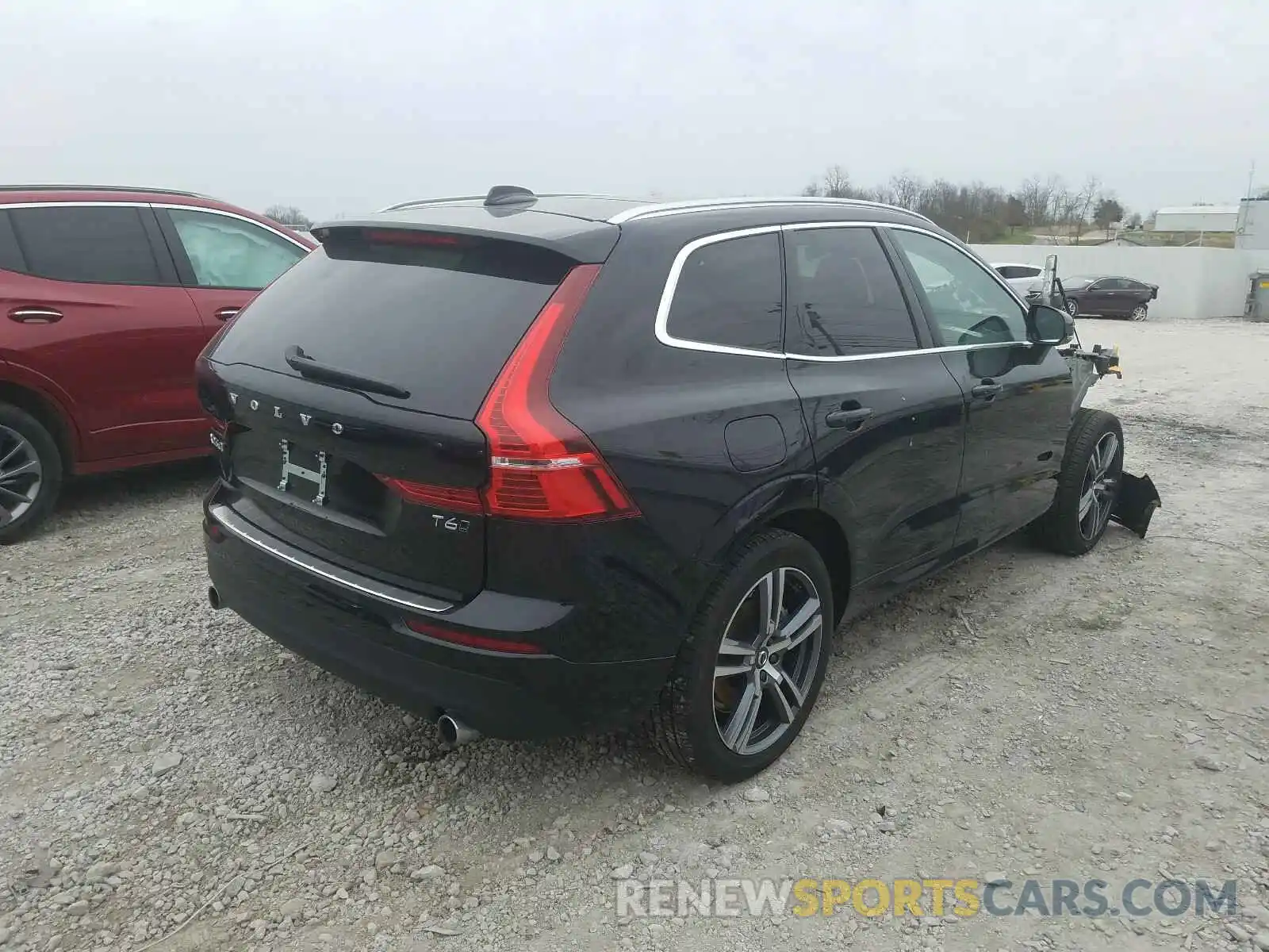 4 Photograph of a damaged car YV4A22RK2L1425598 VOLVO XC60 2020