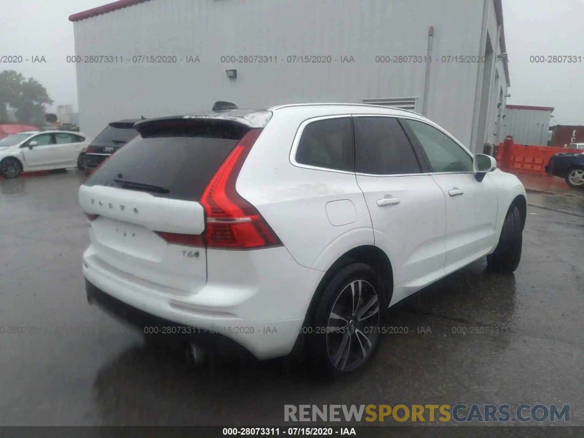 4 Photograph of a damaged car YV4A22RK2L1454177 VOLVO XC60 2020