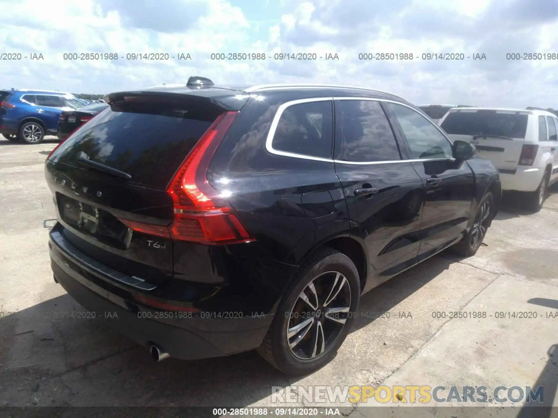 4 Photograph of a damaged car YV4A22RK2L1558250 VOLVO XC60 2020