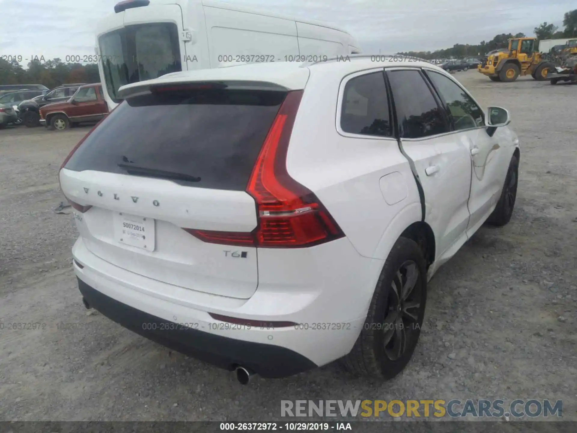 4 Photograph of a damaged car YV4A22RK4L1410522 VOLVO XC60 2020