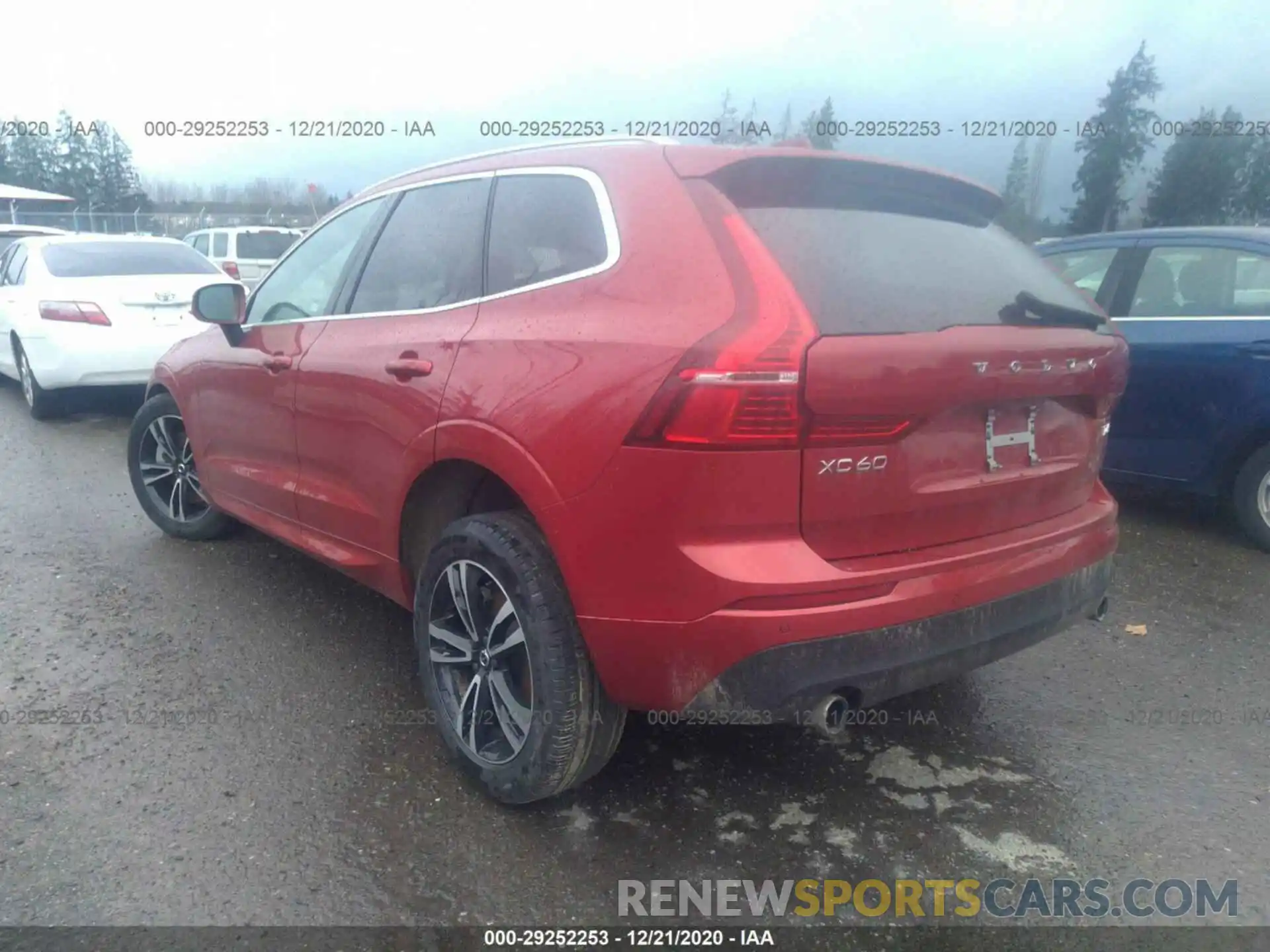 3 Photograph of a damaged car YV4A22RK8L1442082 VOLVO XC60 2020