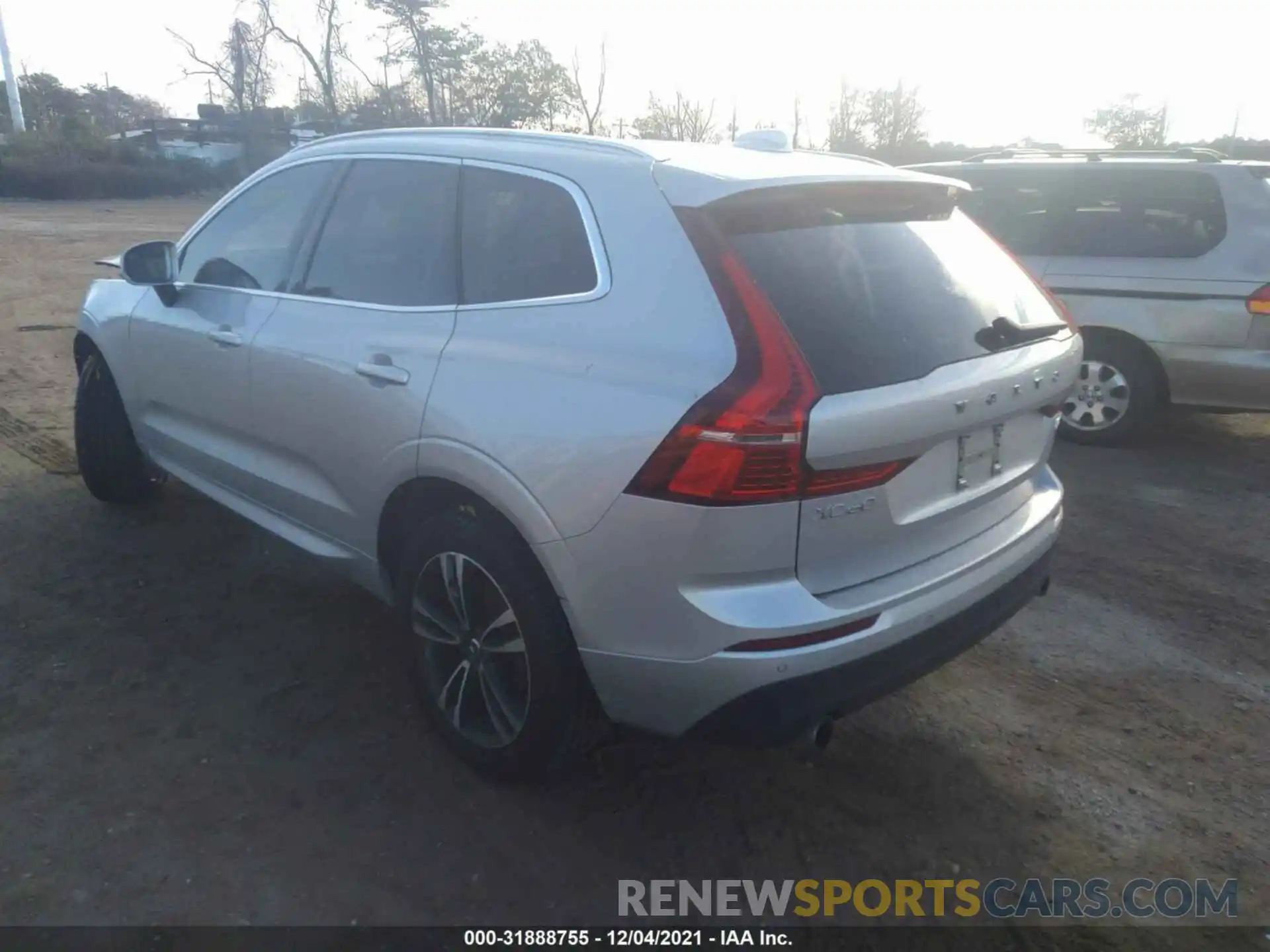 3 Photograph of a damaged car YV4A22RKXL1410427 VOLVO XC60 2020