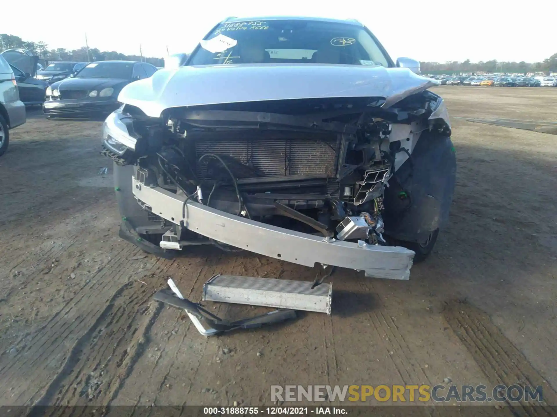 6 Photograph of a damaged car YV4A22RKXL1410427 VOLVO XC60 2020