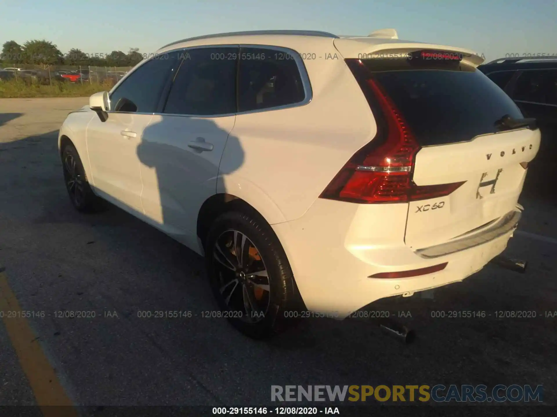 3 Photograph of a damaged car YV4A22RKXL1558092 VOLVO XC60 2020