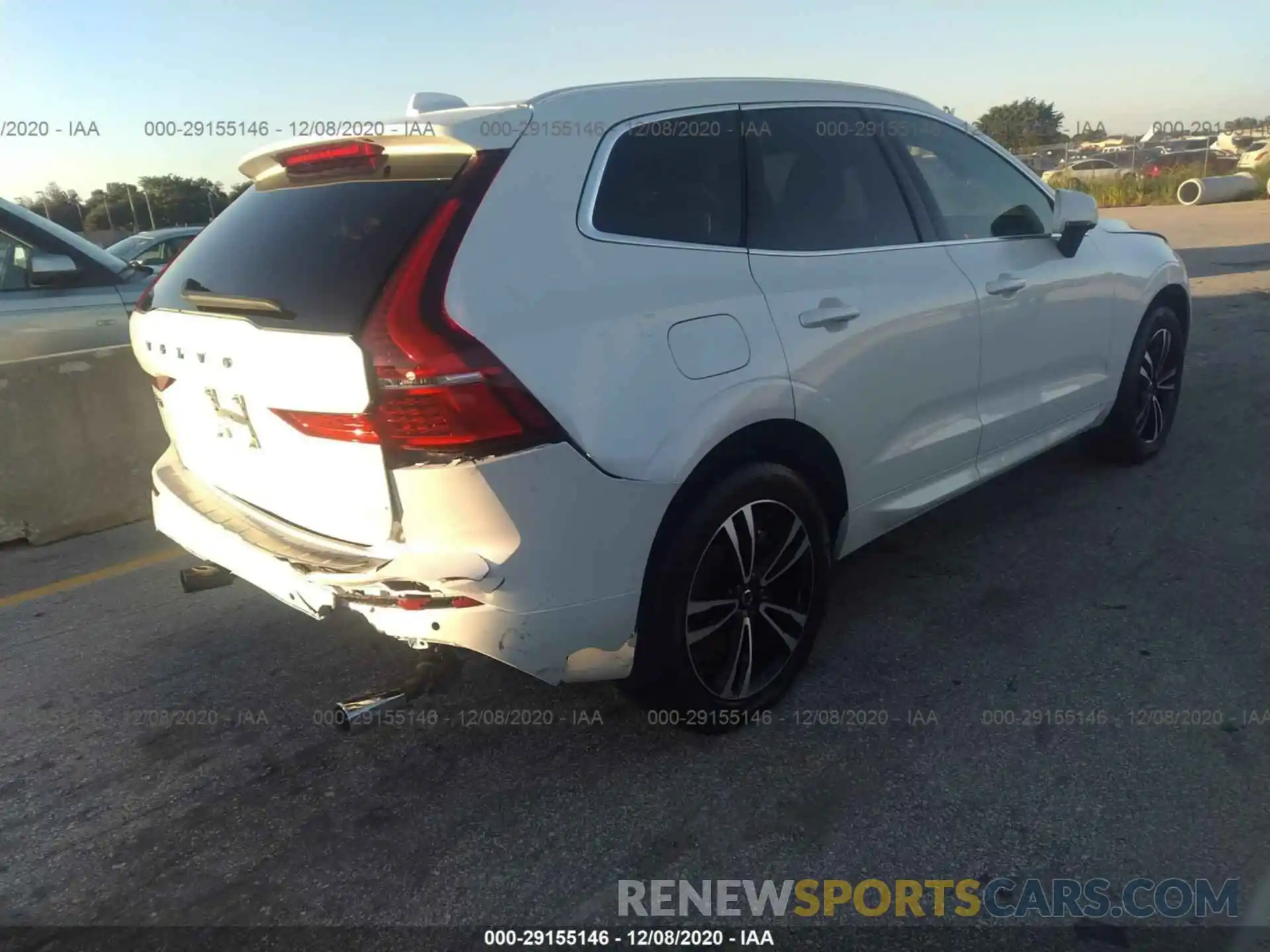 4 Photograph of a damaged car YV4A22RKXL1558092 VOLVO XC60 2020