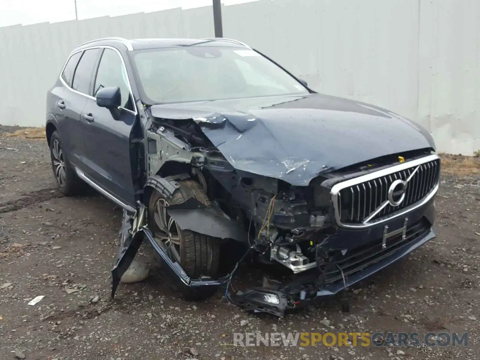 1 Photograph of a damaged car YV4A22RL2L1425092 VOLVO XC60 2020