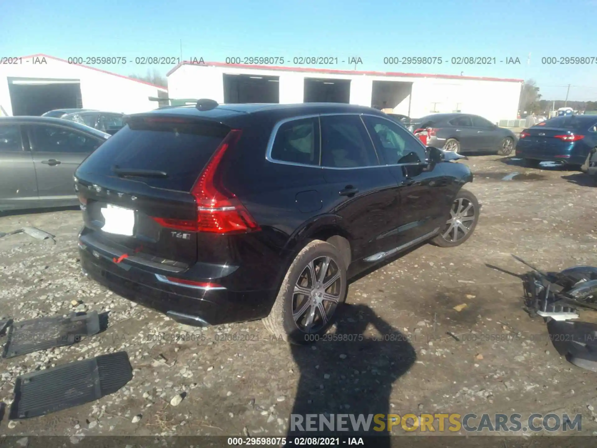 4 Photograph of a damaged car YV4A22RL4L1550563 VOLVO XC60 2020