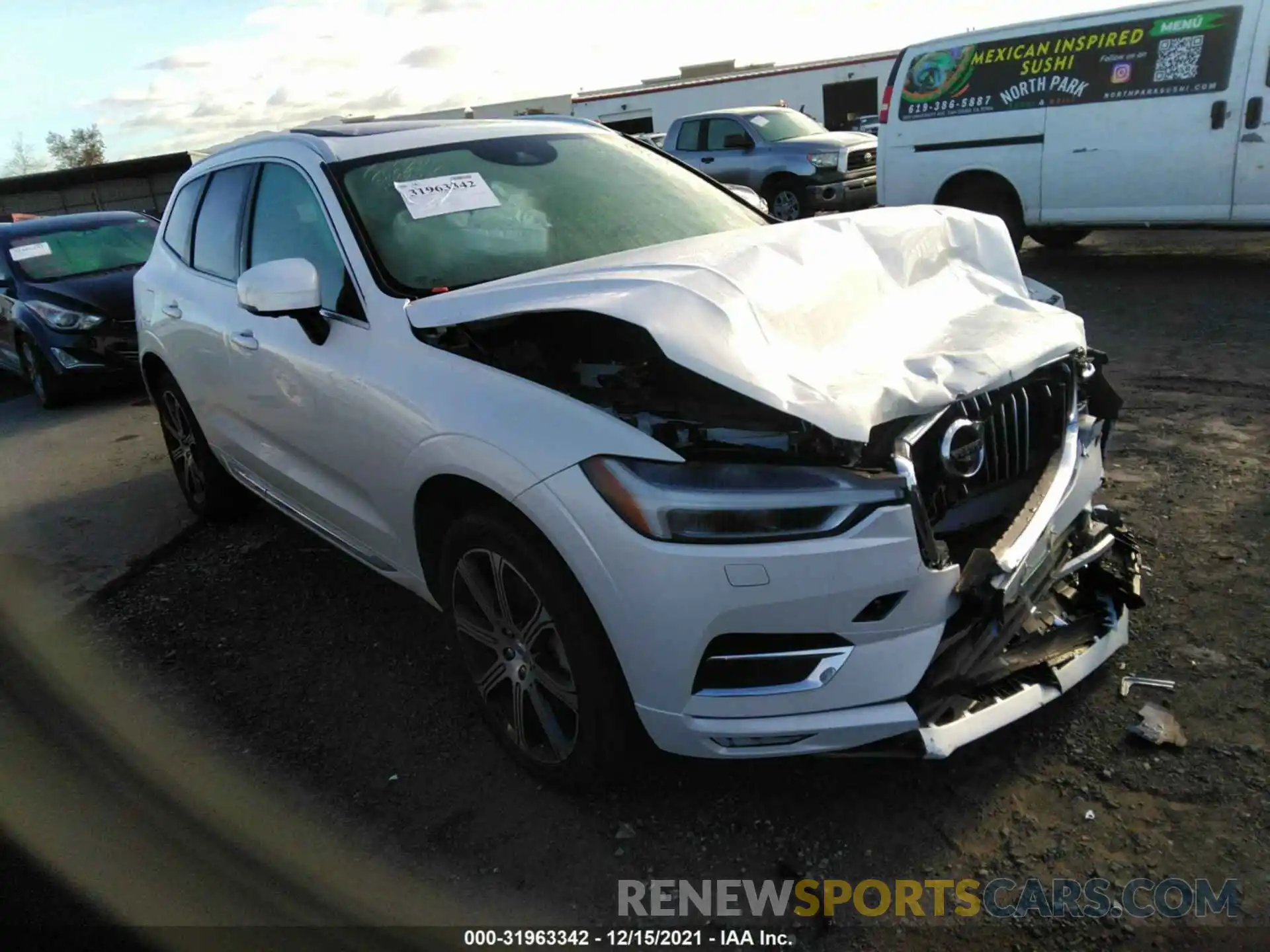 1 Photograph of a damaged car YV4A22RL4L1574989 VOLVO XC60 2020