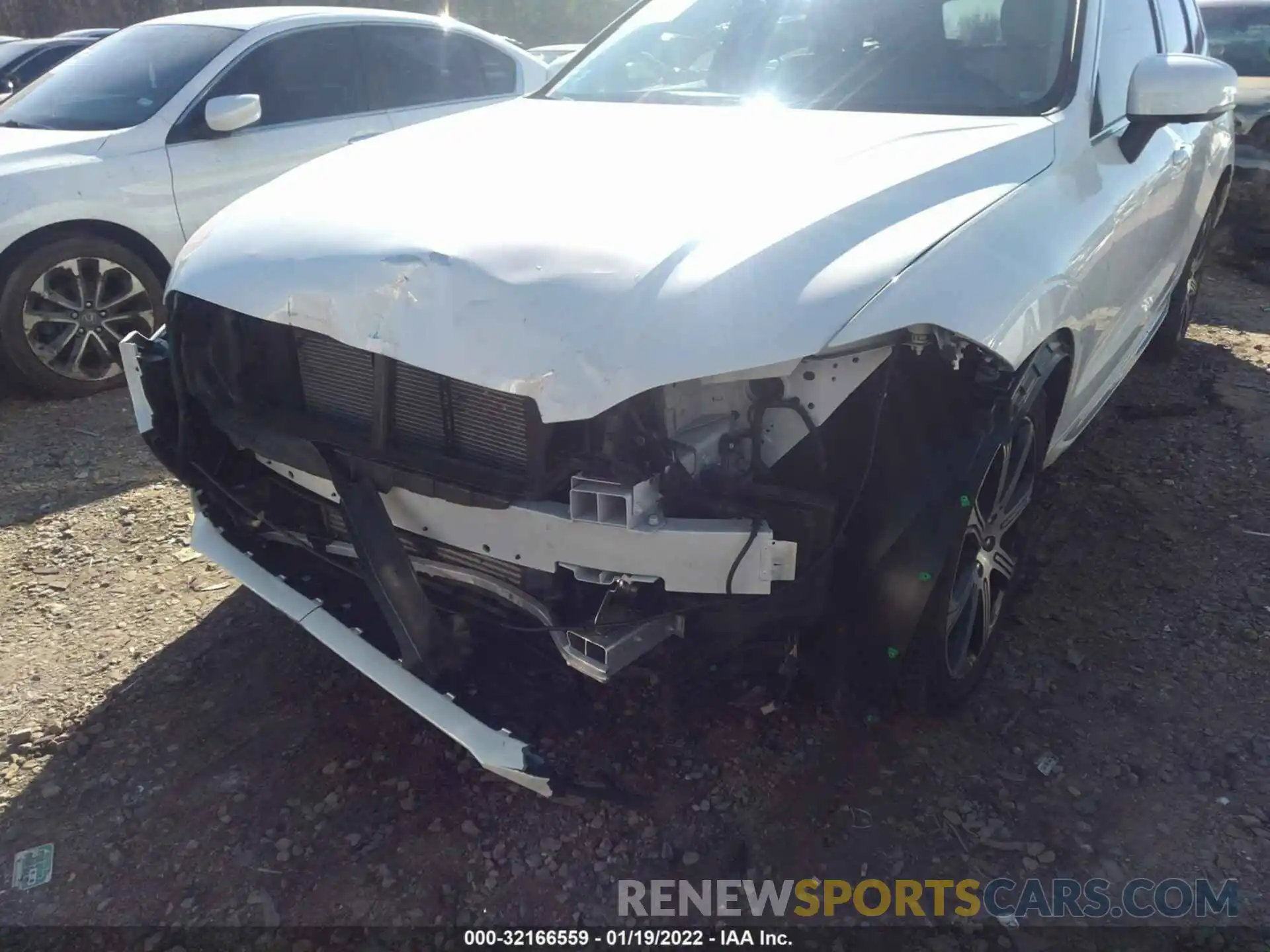 6 Photograph of a damaged car YV4A22RL4L1597866 VOLVO XC60 2020