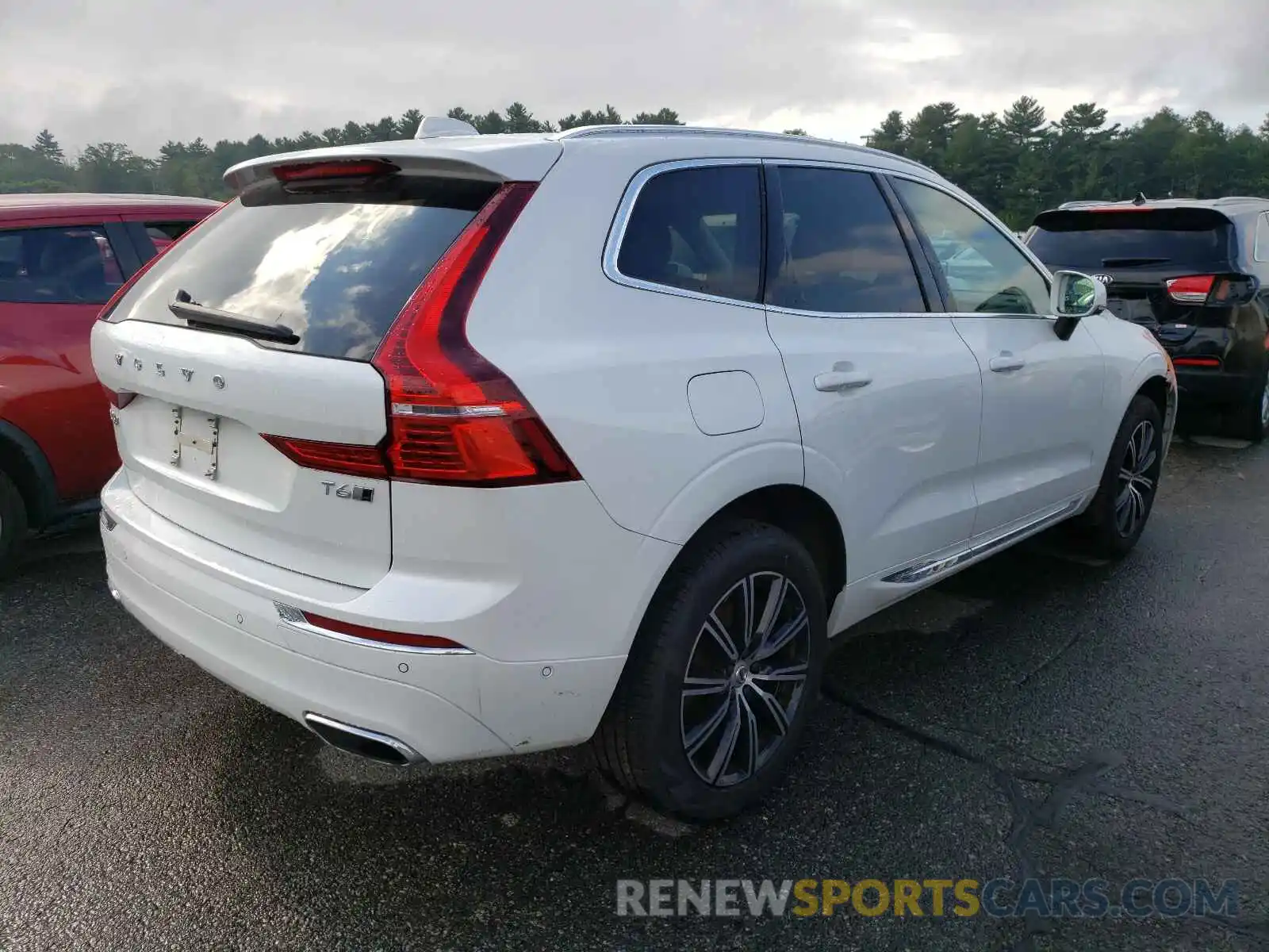 4 Photograph of a damaged car YV4A22RL8L1483675 VOLVO XC60 2020