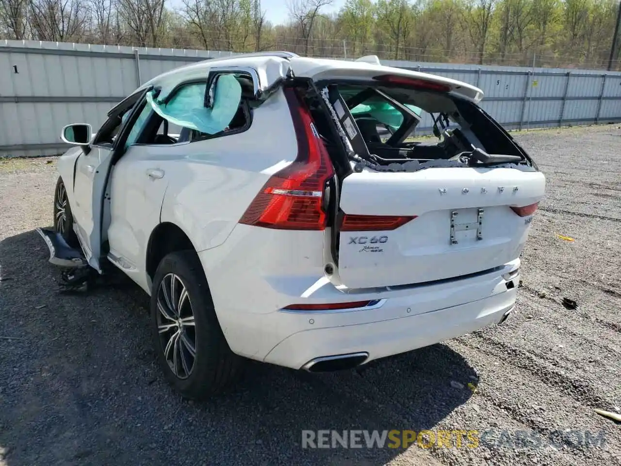 3 Photograph of a damaged car YV4A22RLXL1554066 VOLVO XC60 2020