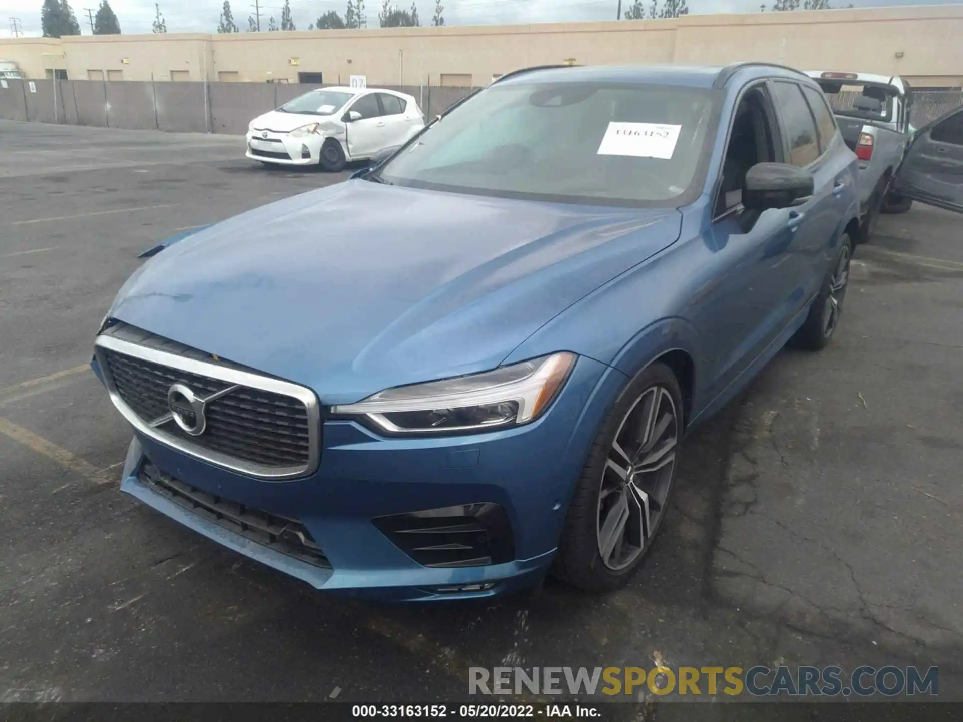 2 Photograph of a damaged car YV4A22RM4L1475209 VOLVO XC60 2020