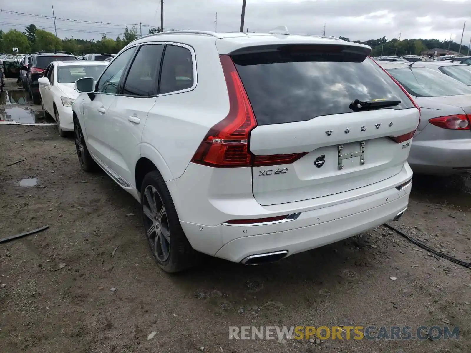 3 Фотография поврежденного автомобиля YV4BR0DL5L1554312 VOLVO XC60 2020